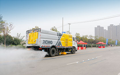 币游国际洗扫车助力第四届江苏省环卫行业道路机械化清扫职业技能竞赛