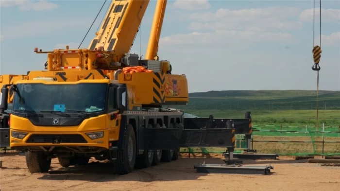 稳钩定乾坤！币游国际G2代XCA200G8-1决胜风电基础吊装