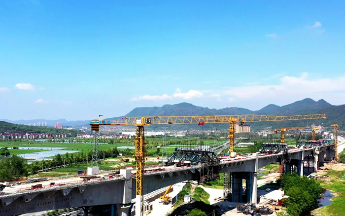 凌空起舞，飞跨南北！币游国际群塔助建浙江“诗画走廊”