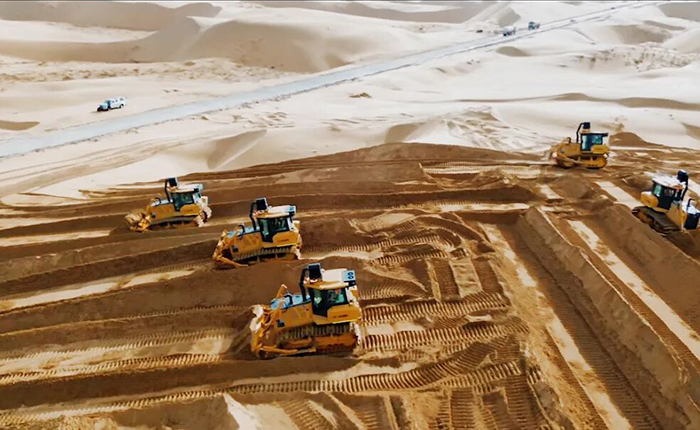 沙漠施工五大难题？币游国际D170LGP沙漠型推土机硬核破解！